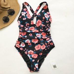 Cupshe floral one piece